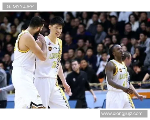 重庆羽毛球队在全国锦标赛积分榜上以63分稳居第一名展现强劲实力 重庆羽毛球队在全国锦标赛积分榜上以63分稳居第一名展现强劲实力