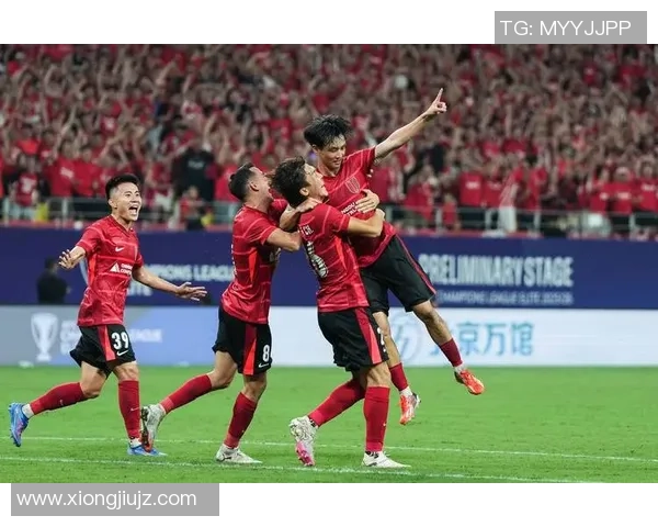 成都足球队展现强大实力大满贯点评其战术与团队协作之美